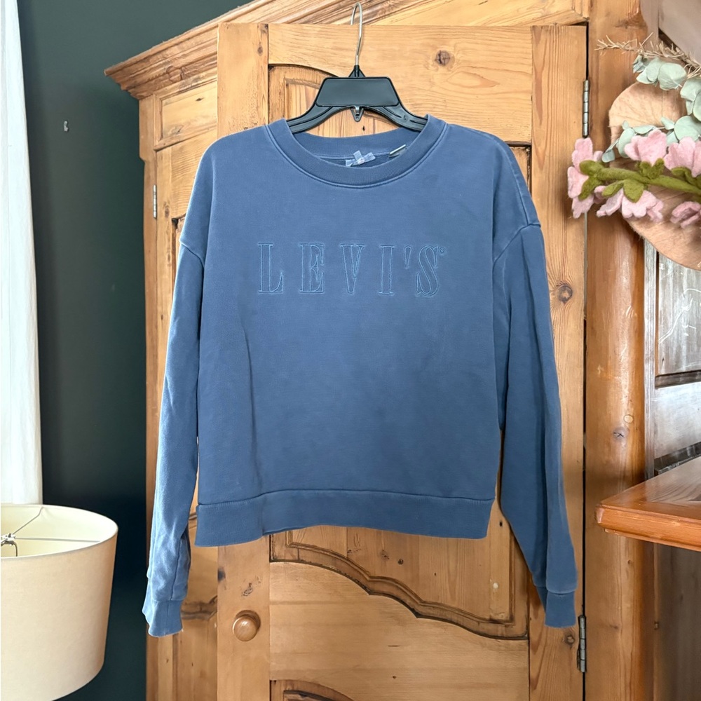 Levi's Washed Blue Logo Sweatshirt
